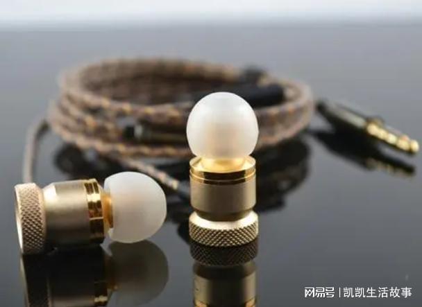 腻解析层次分明的有线耳机j9九游会登录声音动听细(图3)